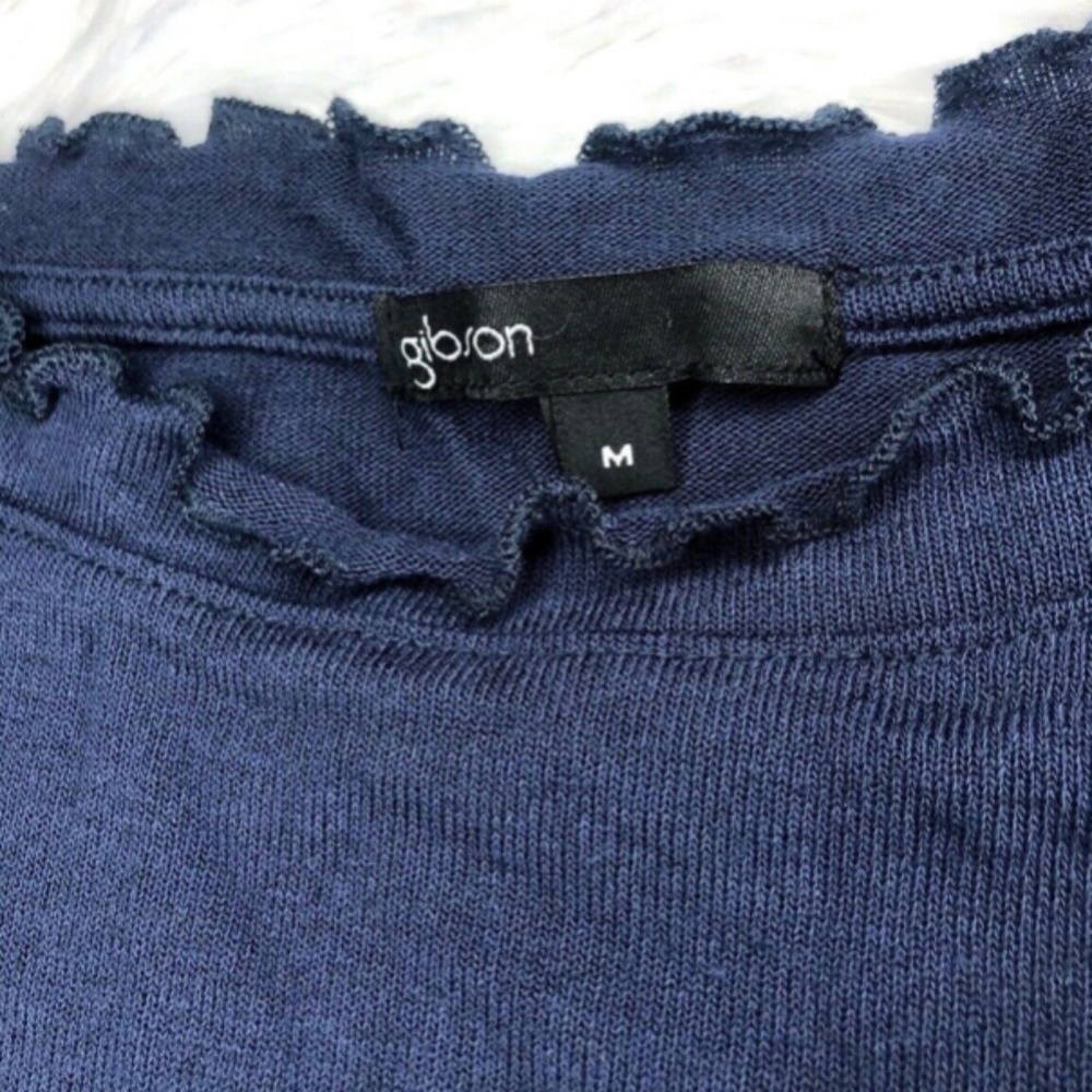 Gibson Ruffled Edge Raglan Pullover Top - Picture 9 of 9